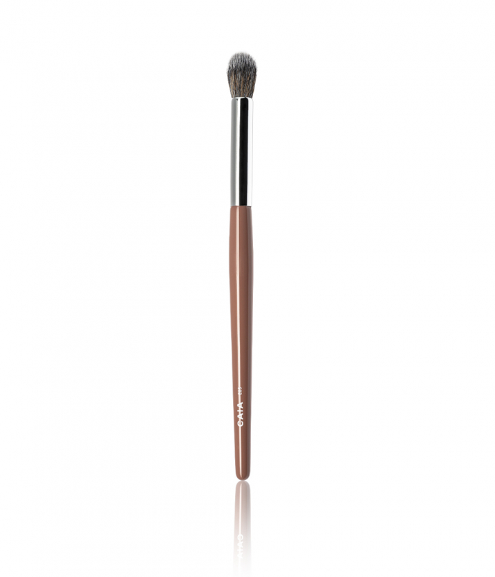 Round Blender Brush 05 Eyeshadow Brush | Makeup from CAIA Cosmetics