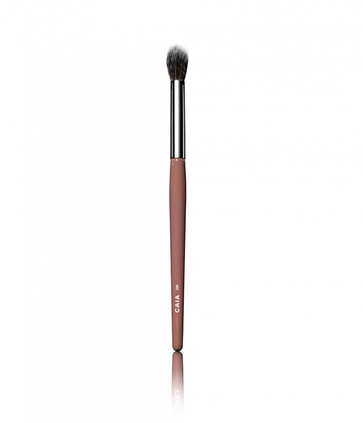 Blender Brush 09 Eyeshadow Brush | Makeup from CAIA Cosmetics