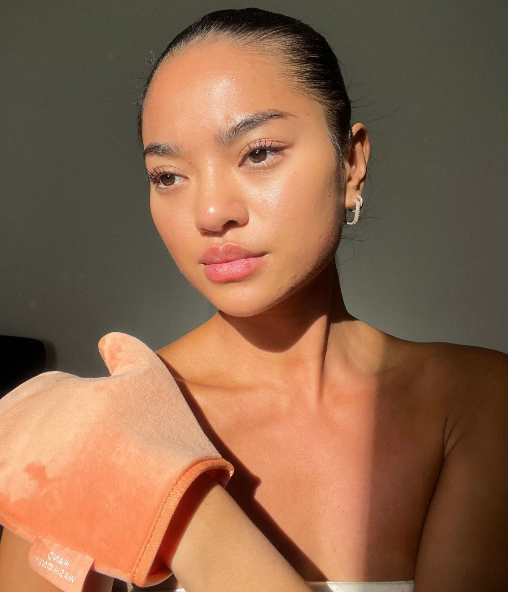 TAN ME UP TAN ME UP