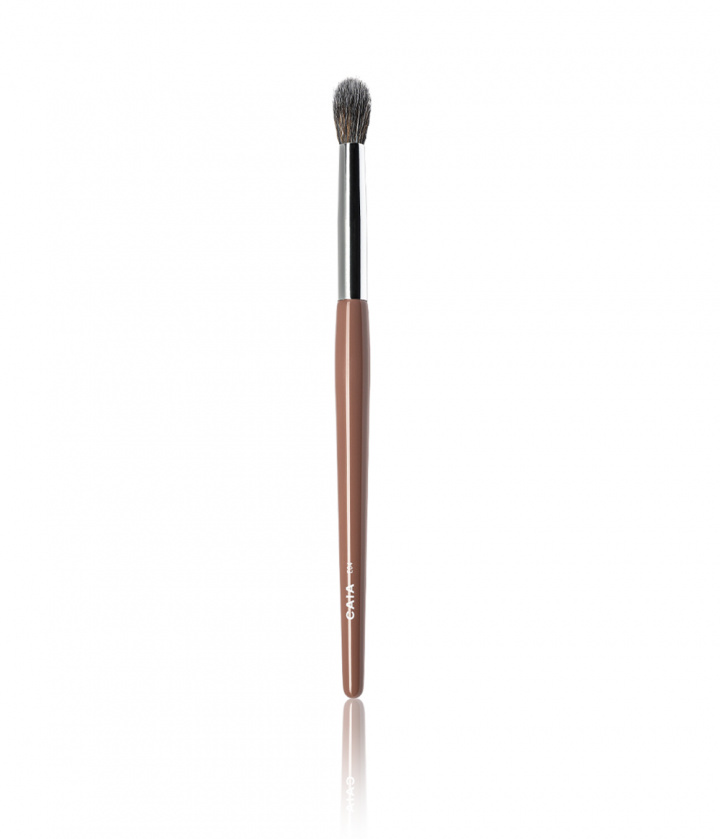 POINTED BLENDER BRUSH 04 in the group BRUSHES & TOOLS / BRUSHES / Eyeshadow Brushes at CAIA Cosmetics (CAI105)
