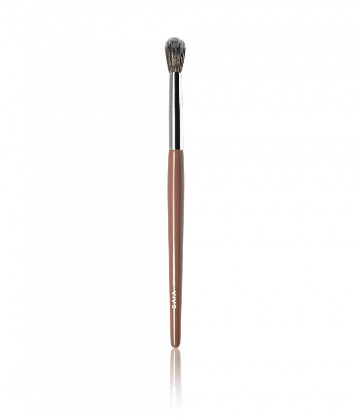 PRECISION CREASE BRUSH 06 in the group BRUSHES & TOOLS / BRUSHES / Eyeshadow Brushes at CAIA Cosmetics (CAI107)