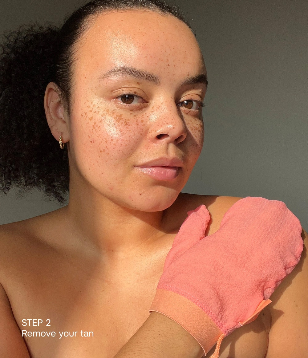 INSTANTLY TANNED INSTANTLY TANNED