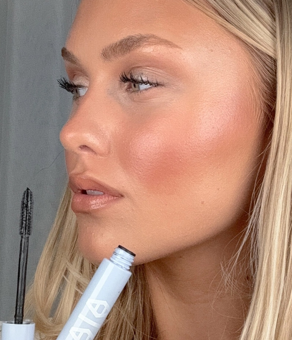WATERPROOF MASCARA