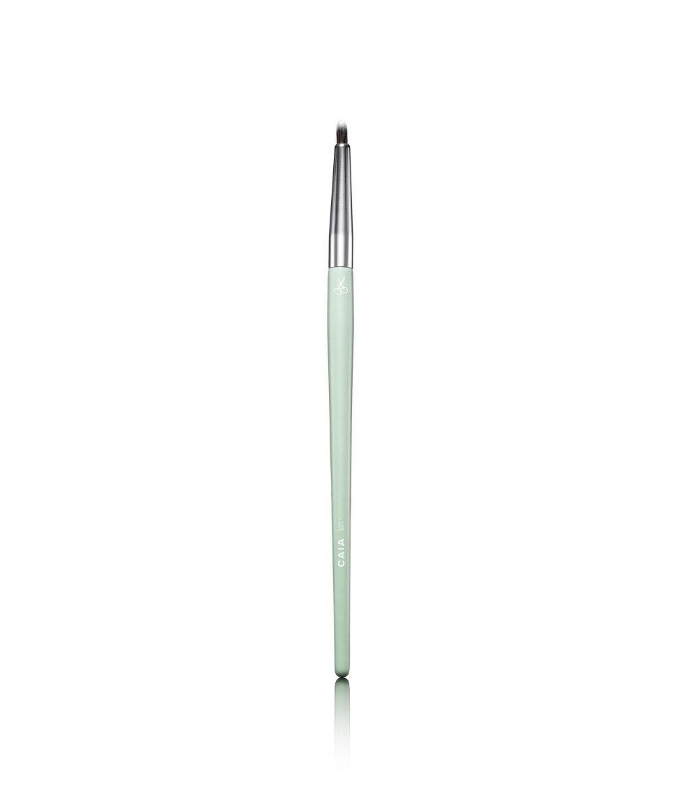 PENCIL CREASE BRUSH 27 in the group BRUSHES & TOOLS / BRUSHES / Eyeshadow Brushes at CAIA Cosmetics (CAI536)