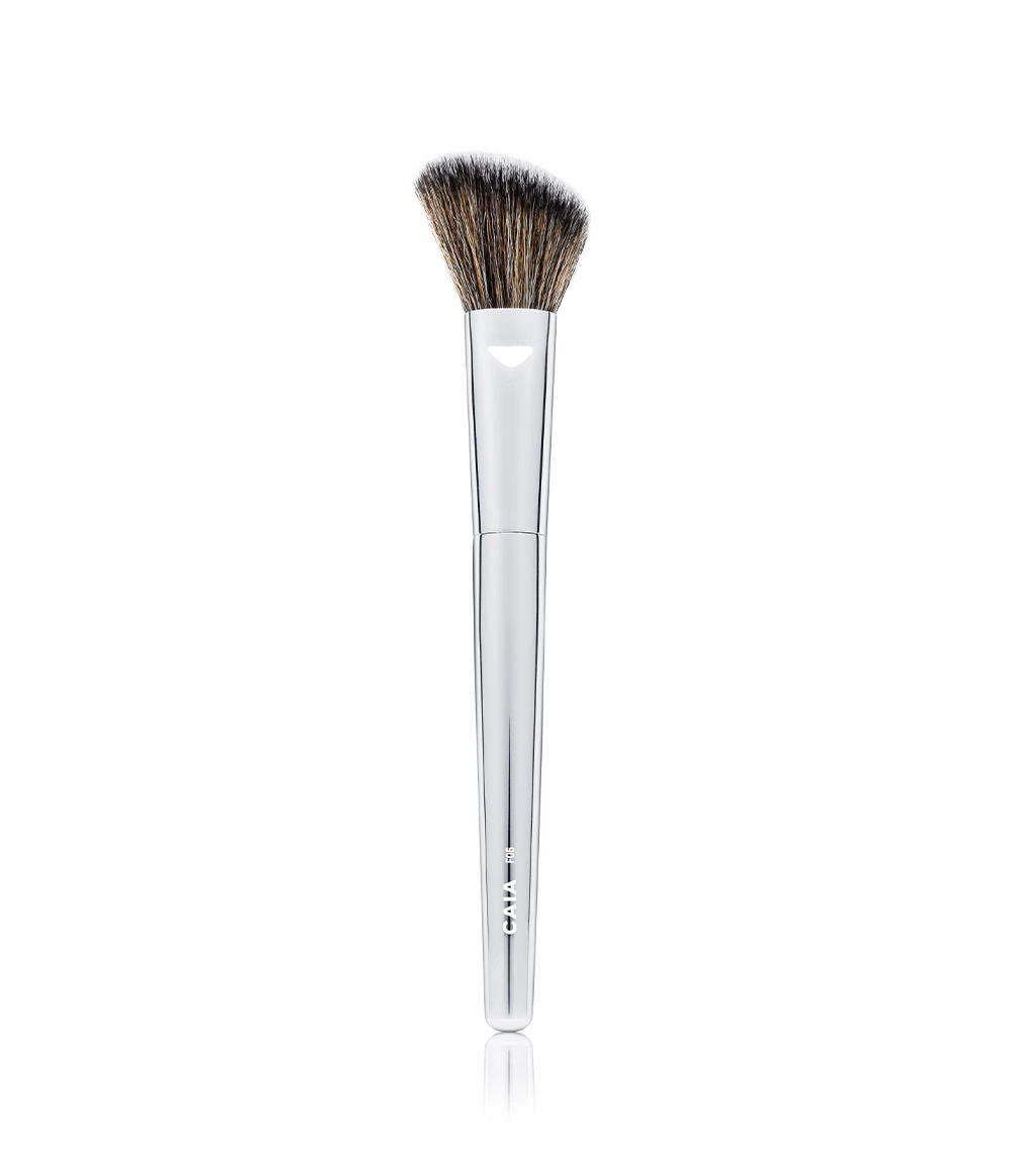 ANGLED SCULPTING BRUSH F06 in the group BRUSHES & TOOLS / BRUSHES / Makeup Brushes at CAIA Cosmetics (CAI547)